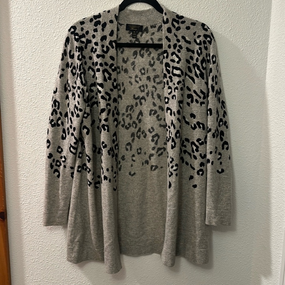 Cashmere charter club luxury cardigan 100% Cashmere